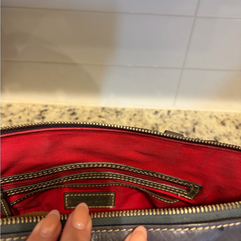 RARE Dooney & Bourke Maxine Tote Ostrich Embossed Leather Soy Blue Zip Tote - Picture 7 of 7